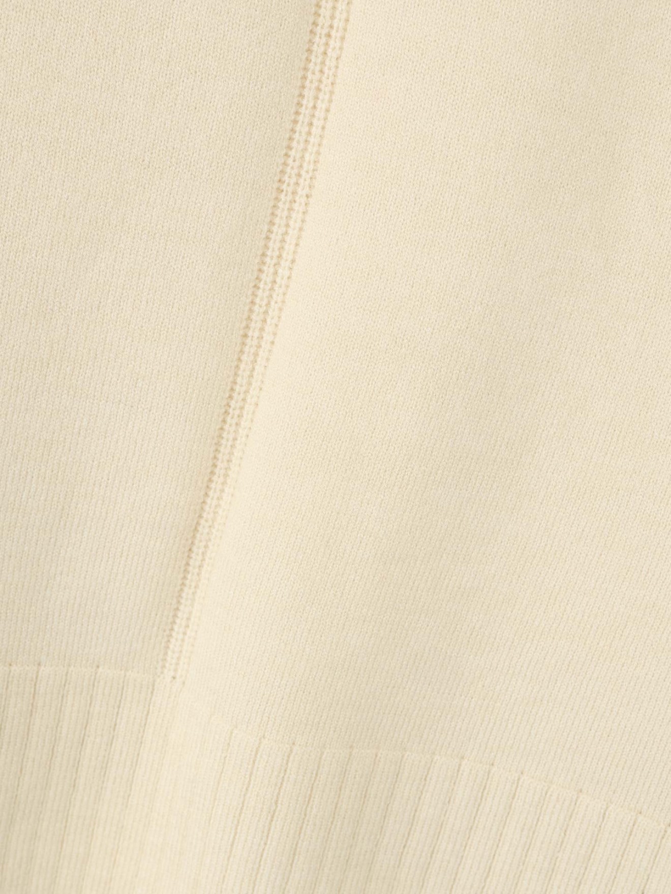 Camisola de Gola Alta