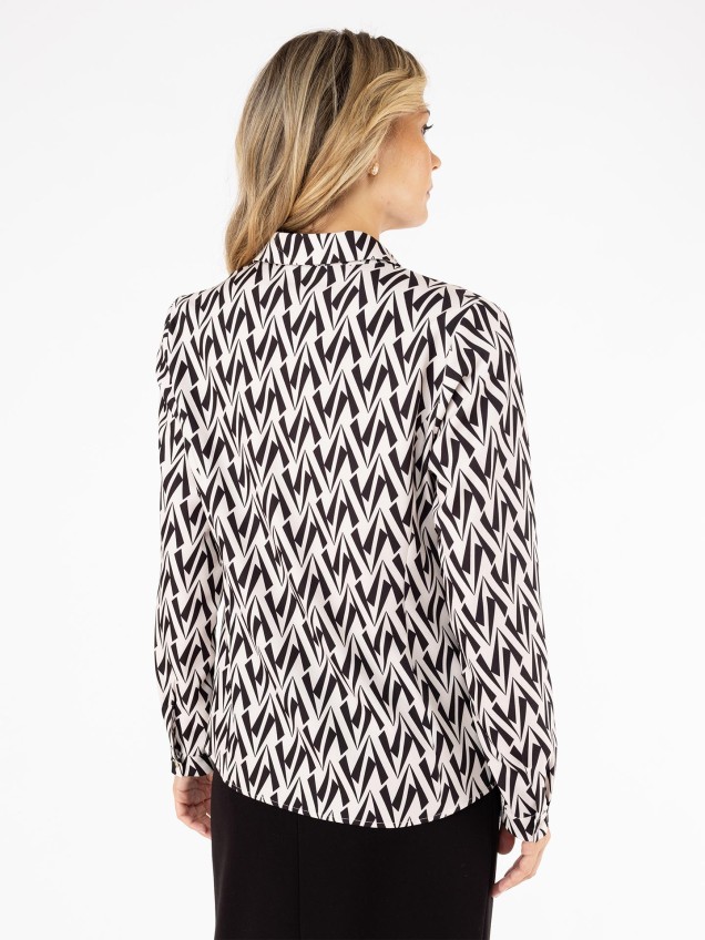 Camisa com Padrão