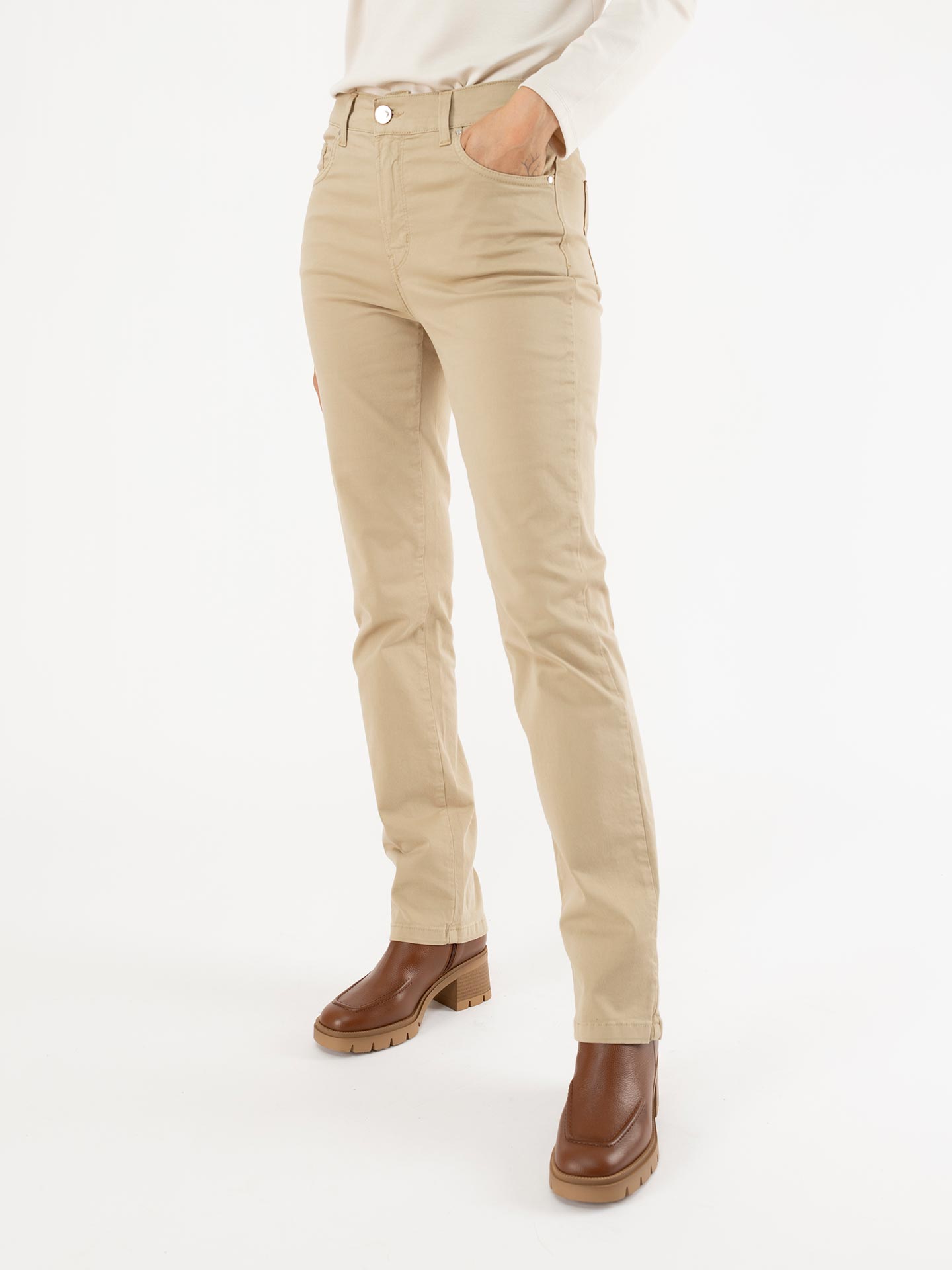 Calças Straight Fit