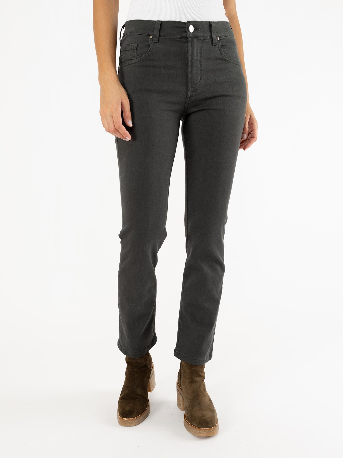 Calças Straight Fit