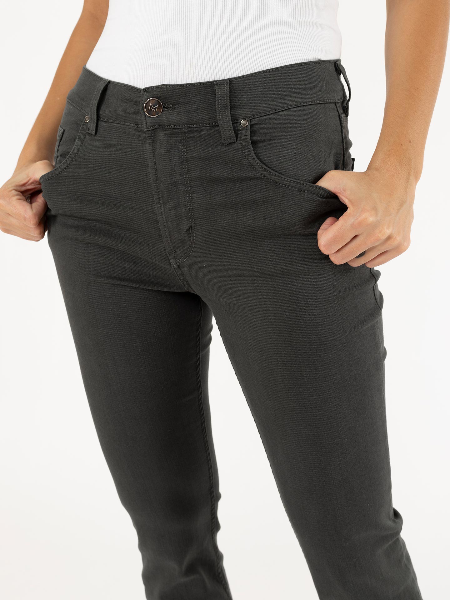 Calças Straight Fit