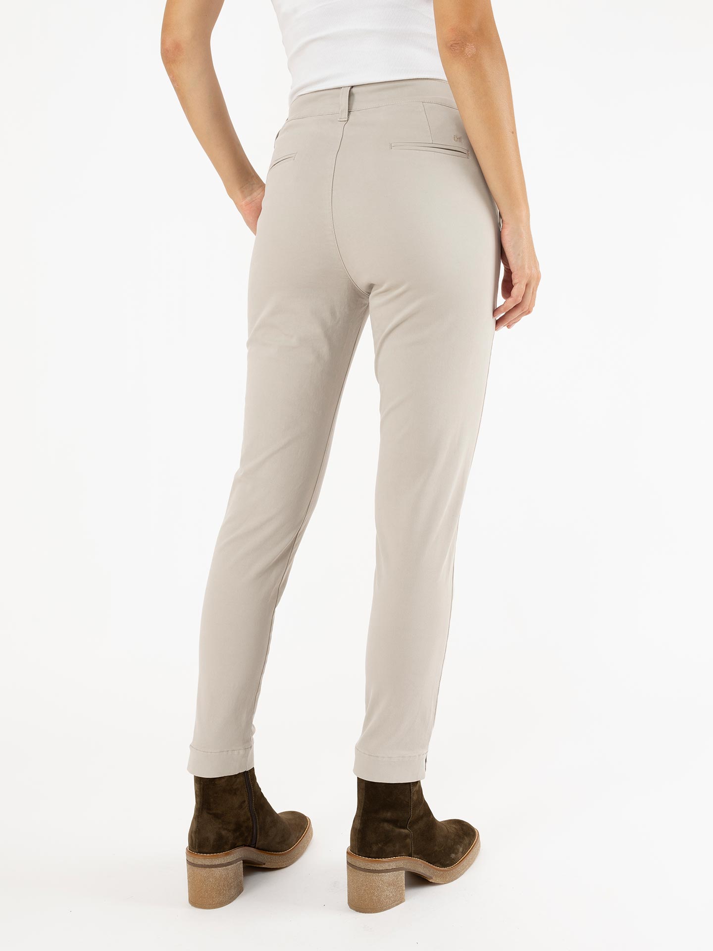 Calças Straight Fit