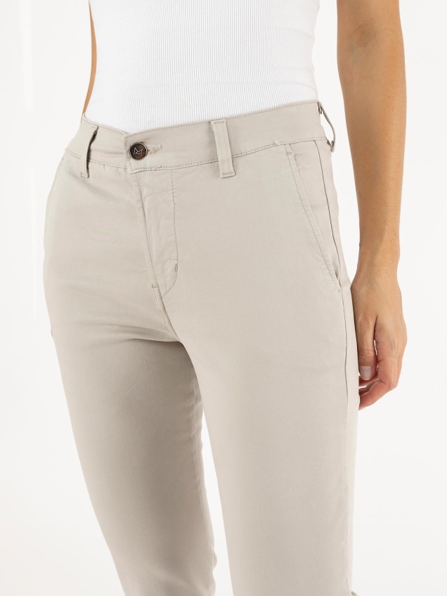 Calças Straight Fit