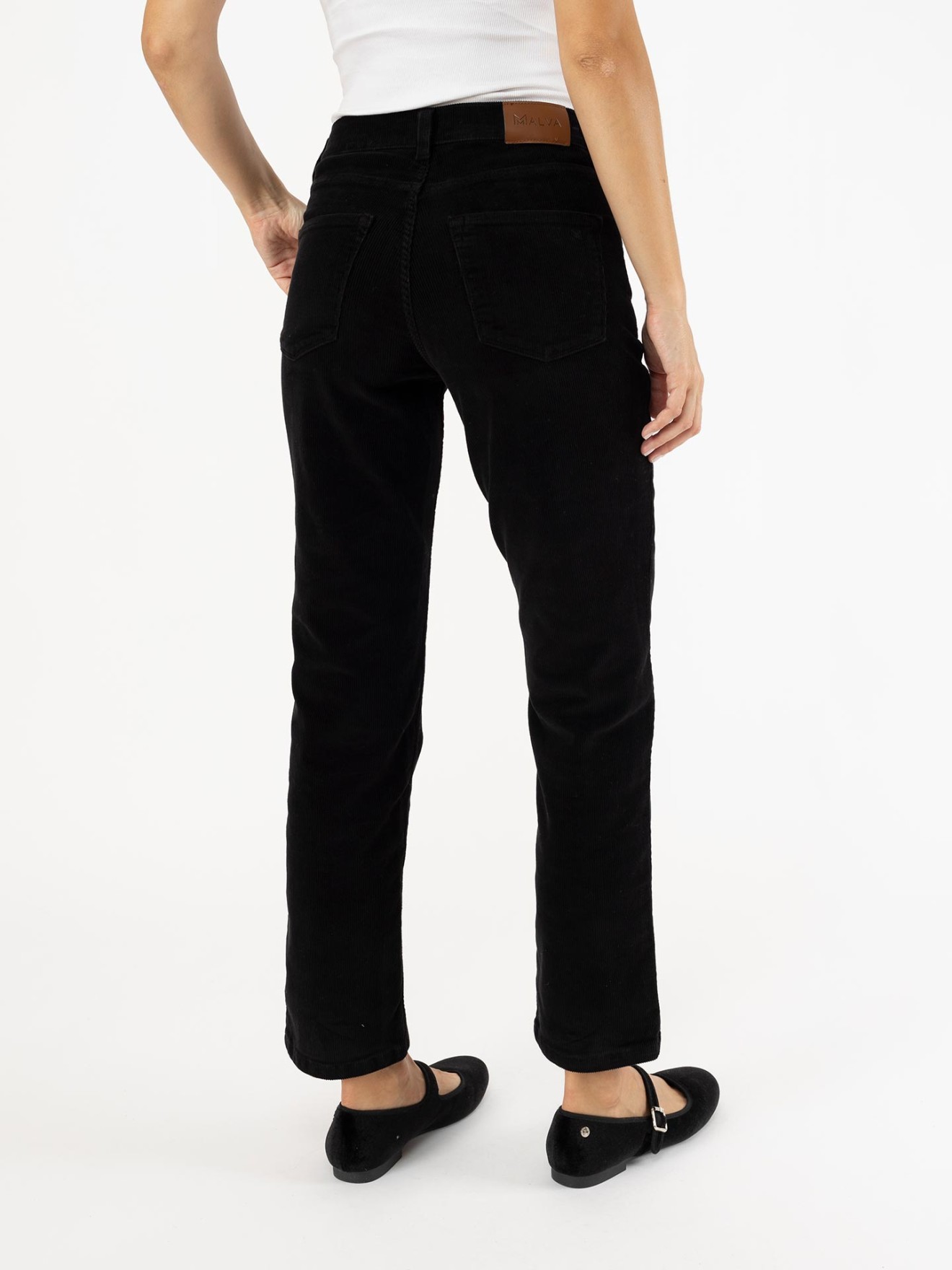 Cal�as de Bombazine Straight Fit