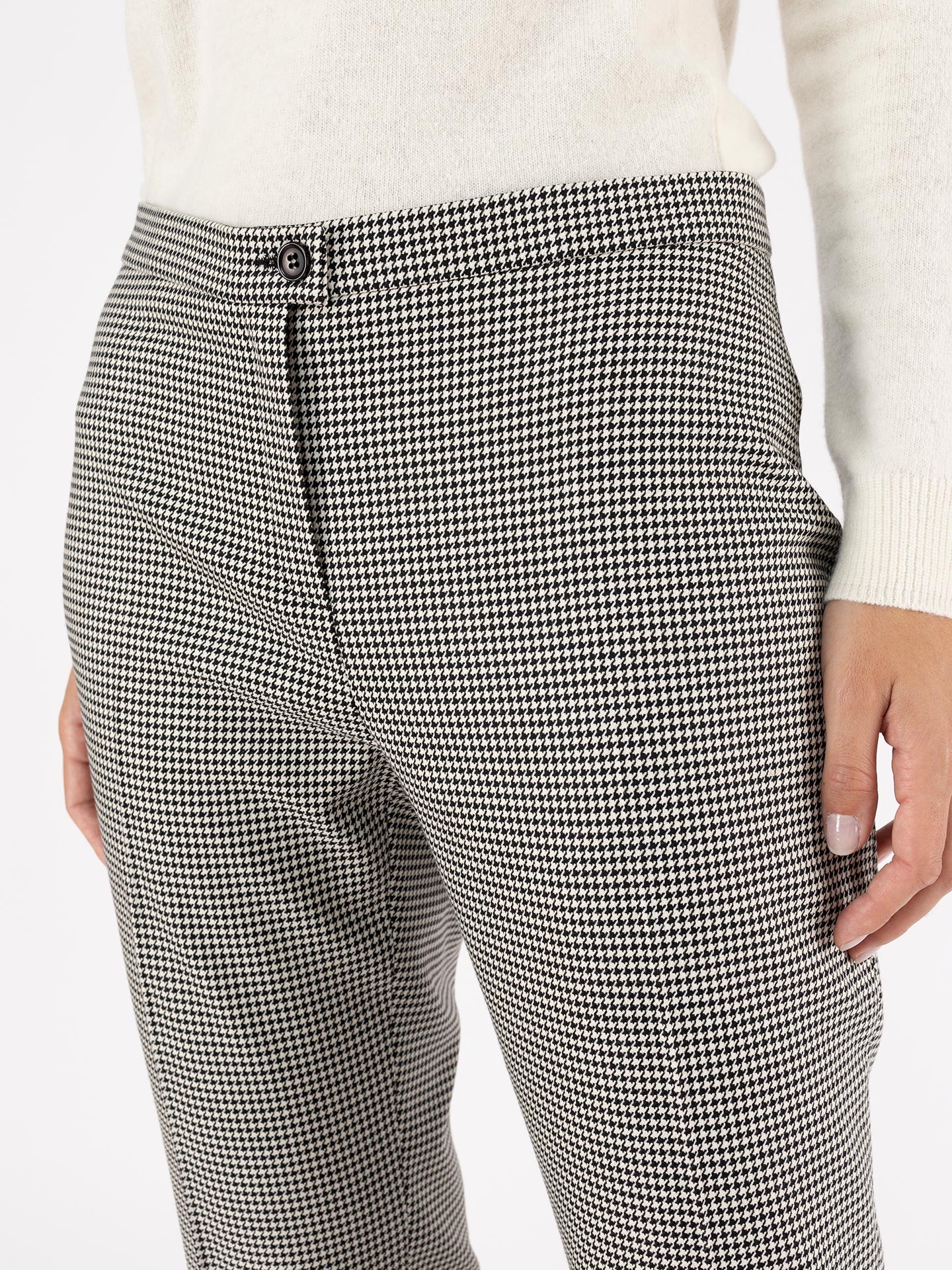 Calças Straight Fit