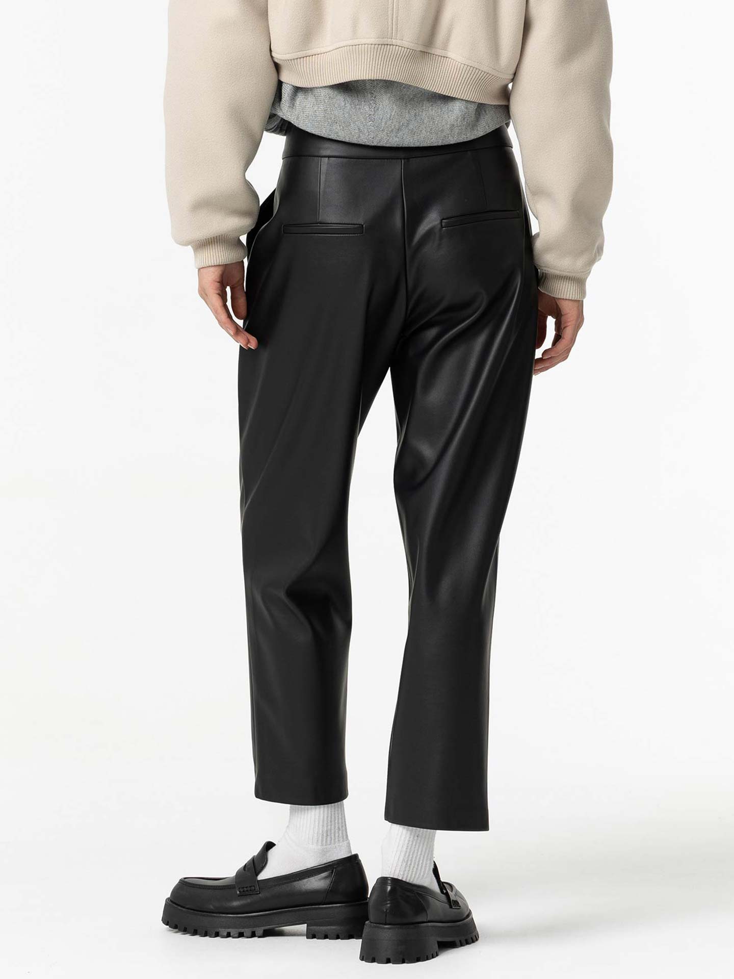 Calças Straight Fit