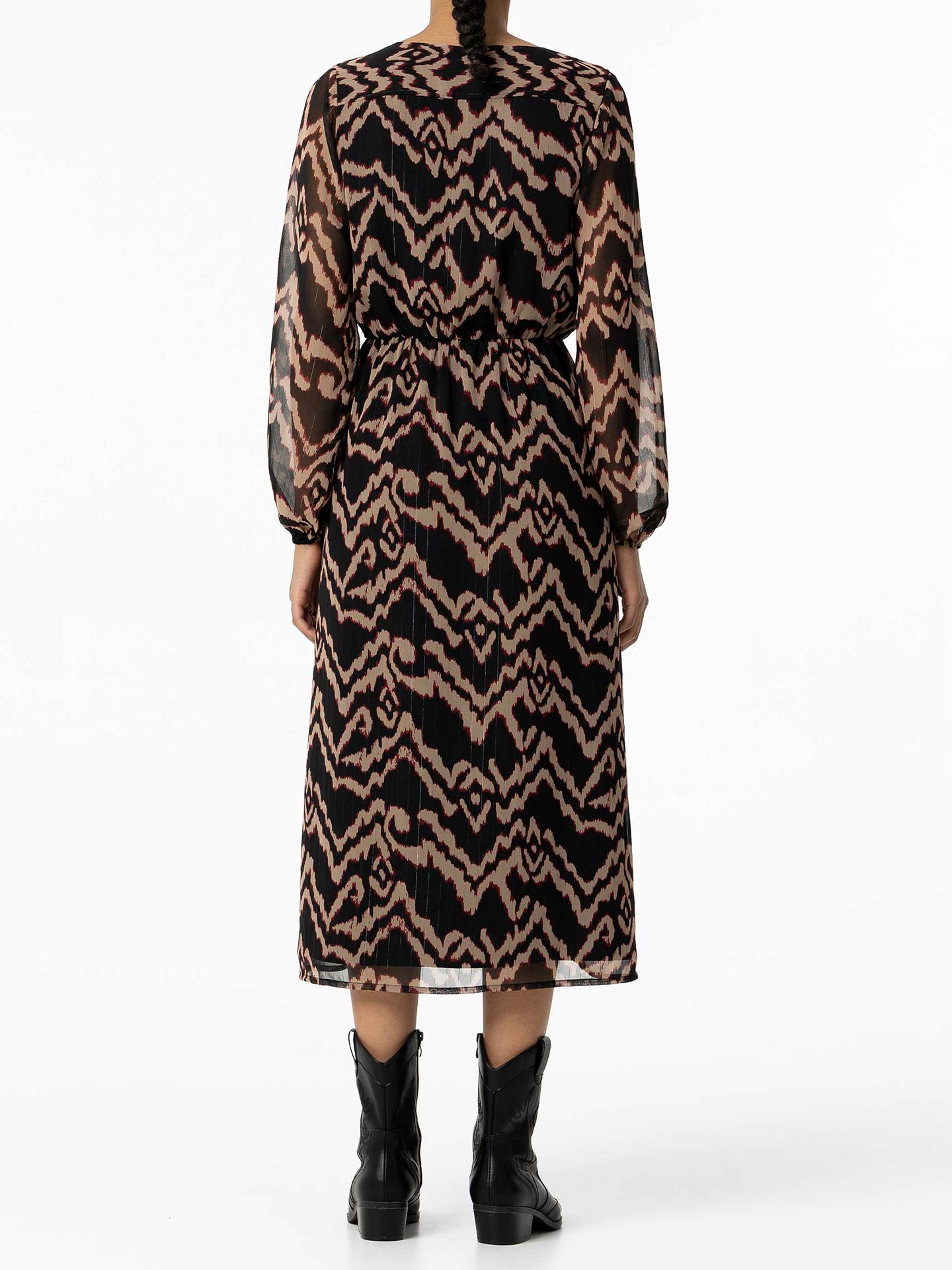 Vestido com Padrão