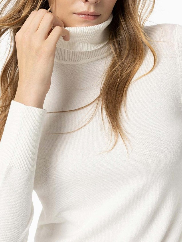 Camisola de Gola Alta