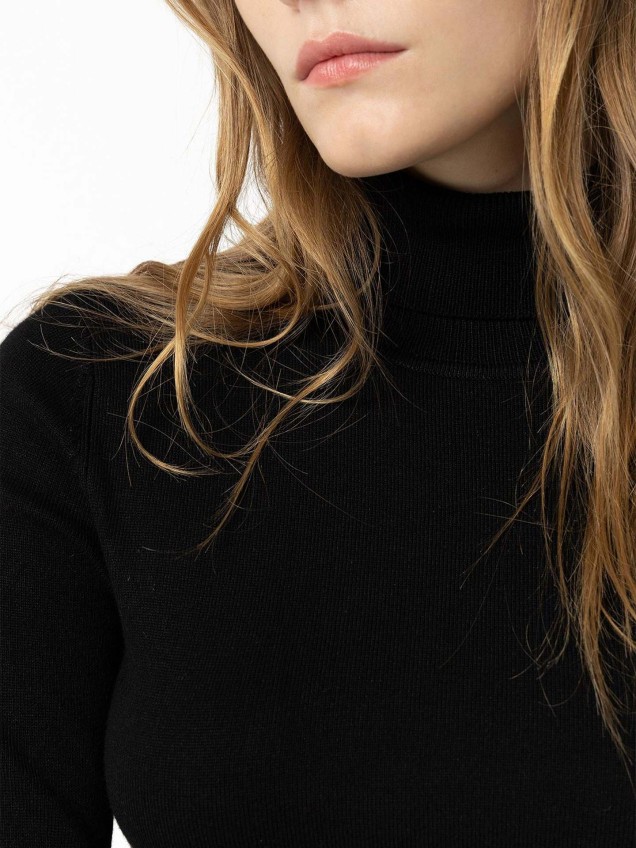 Camisola de Gola Alta