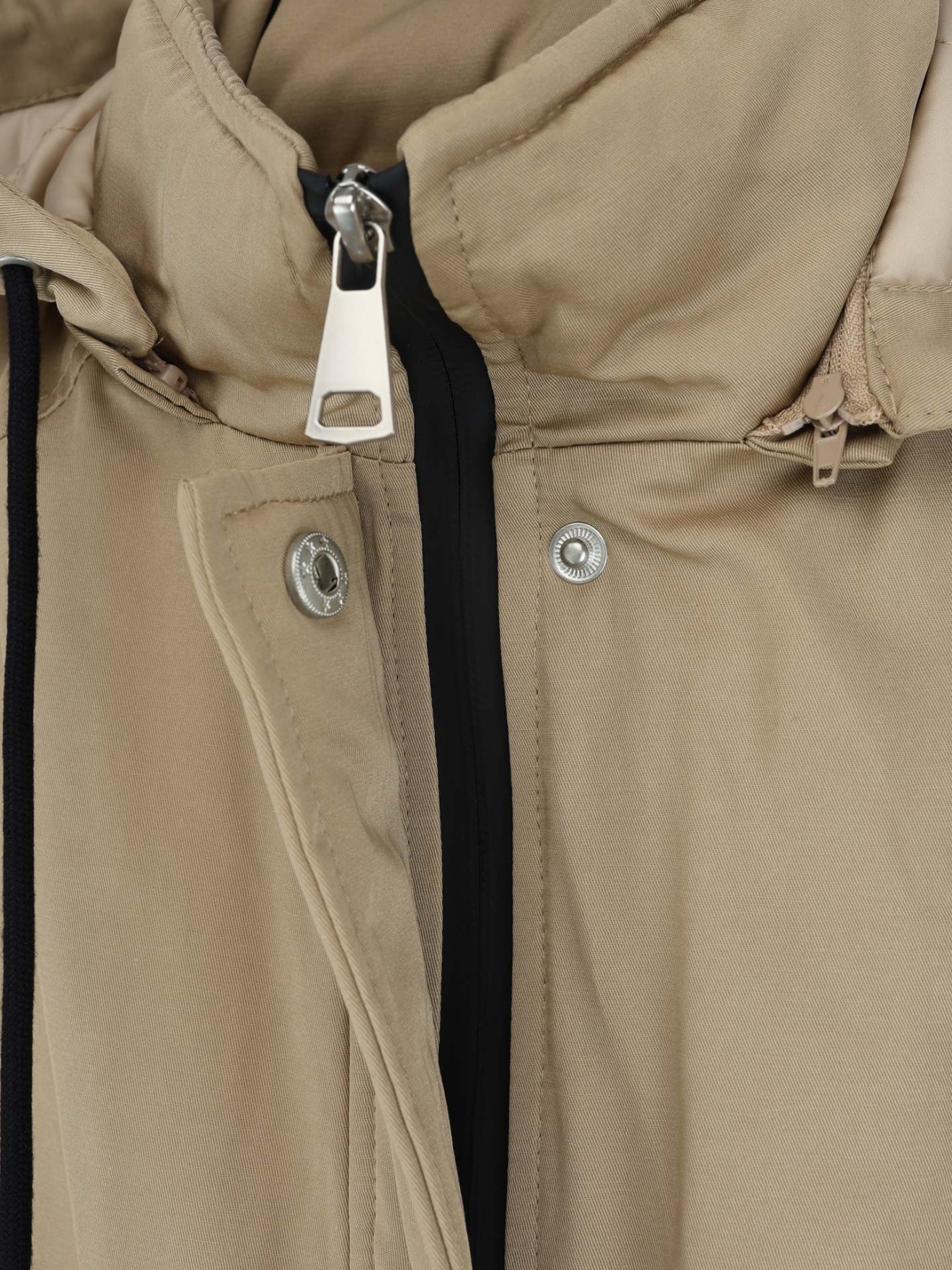 Trenchch Coat
