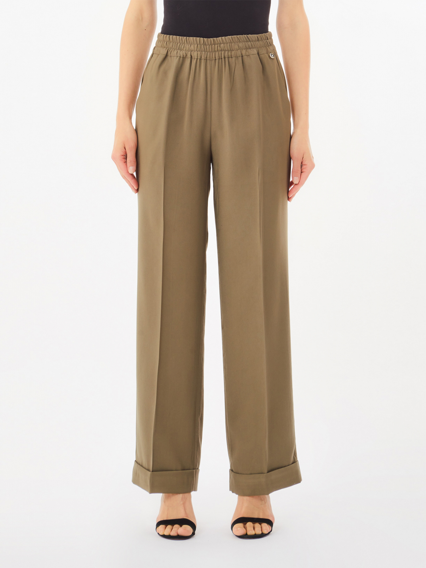 Calças Straight Fit