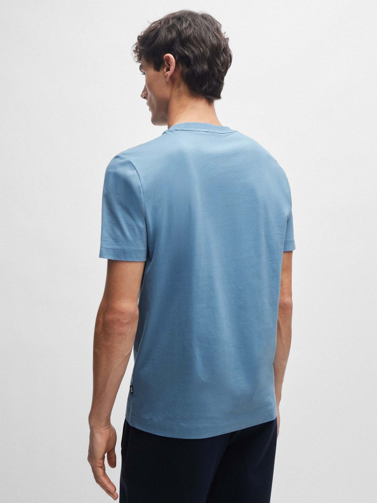 T-Shirt B�sica