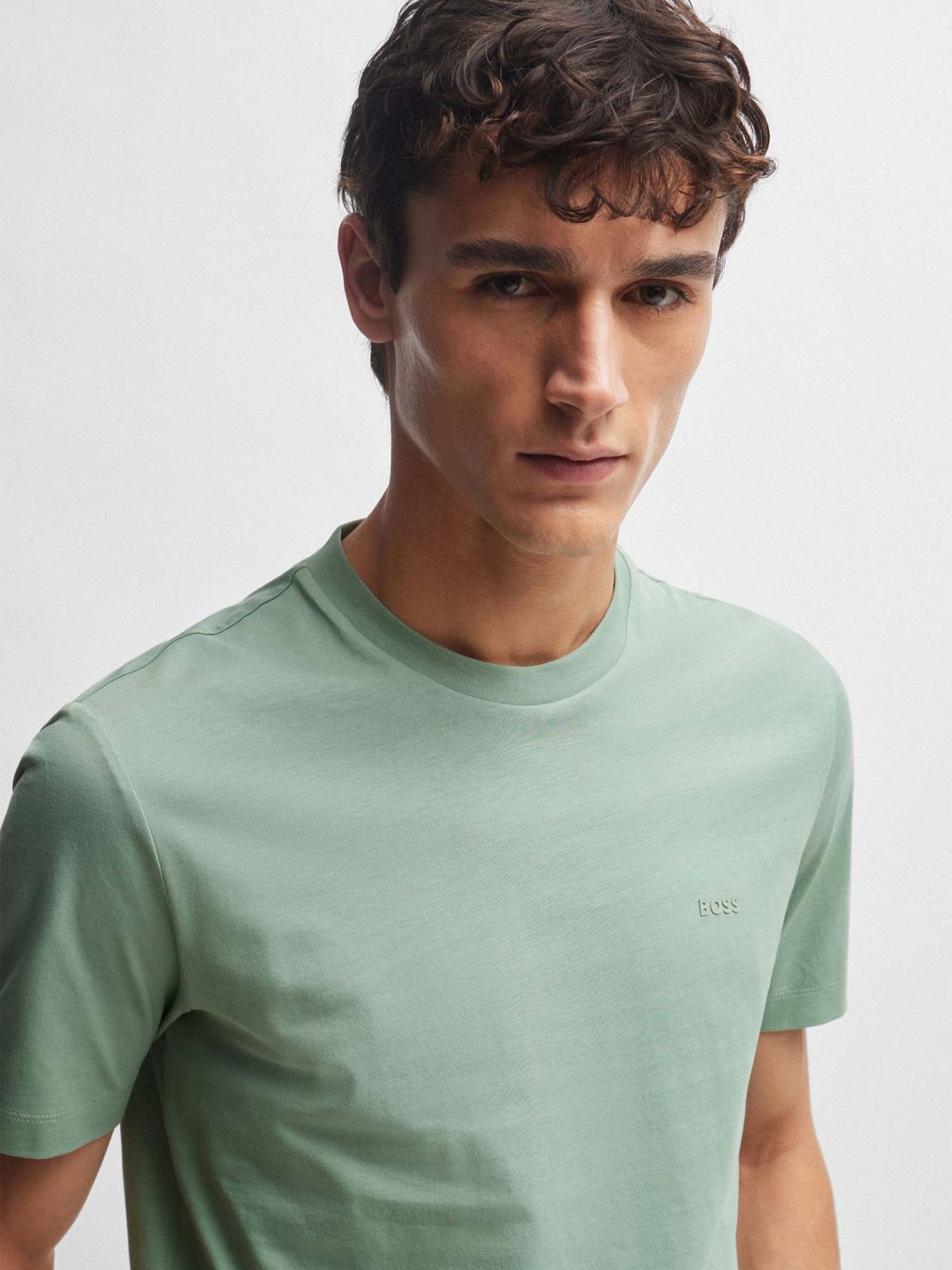 T-Shirt B�sica