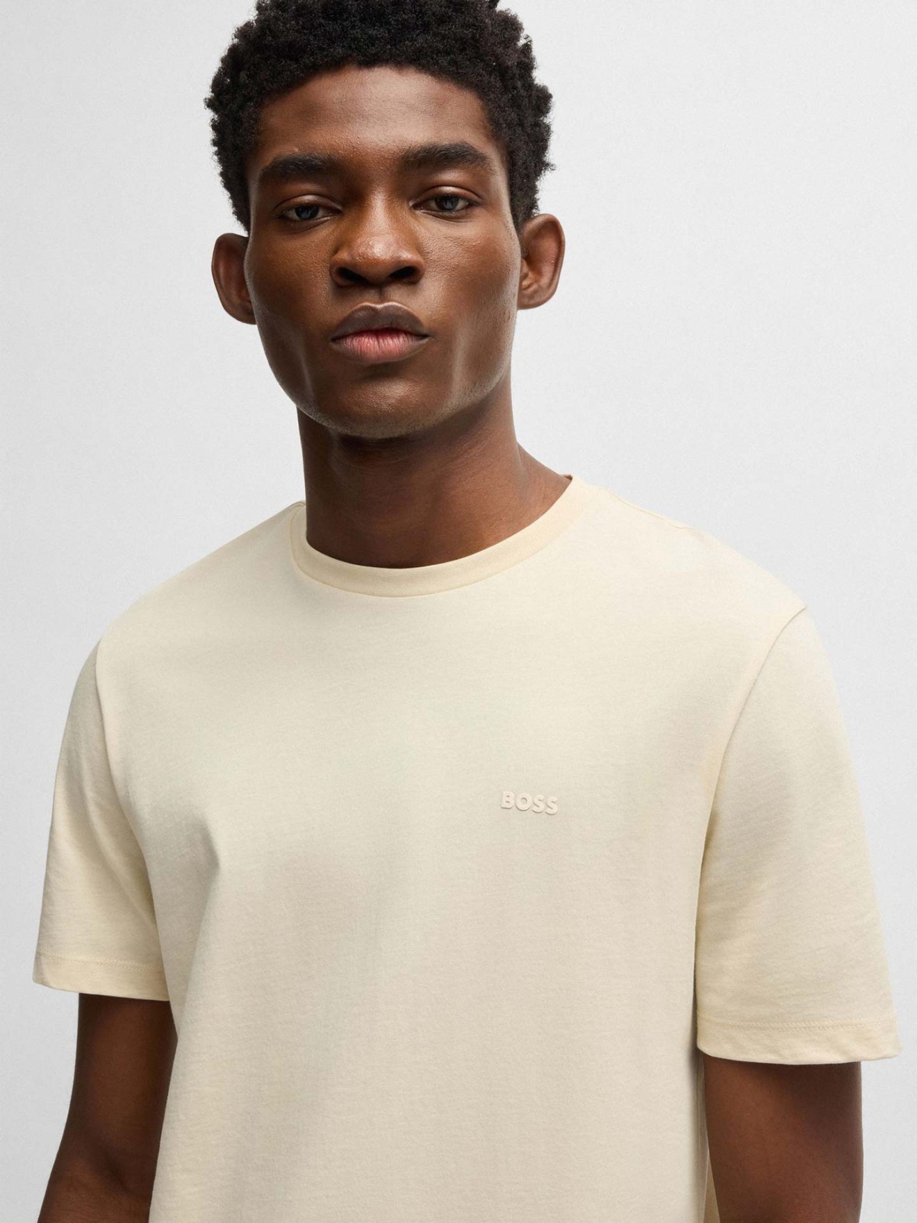 T-Shirt B�sica
