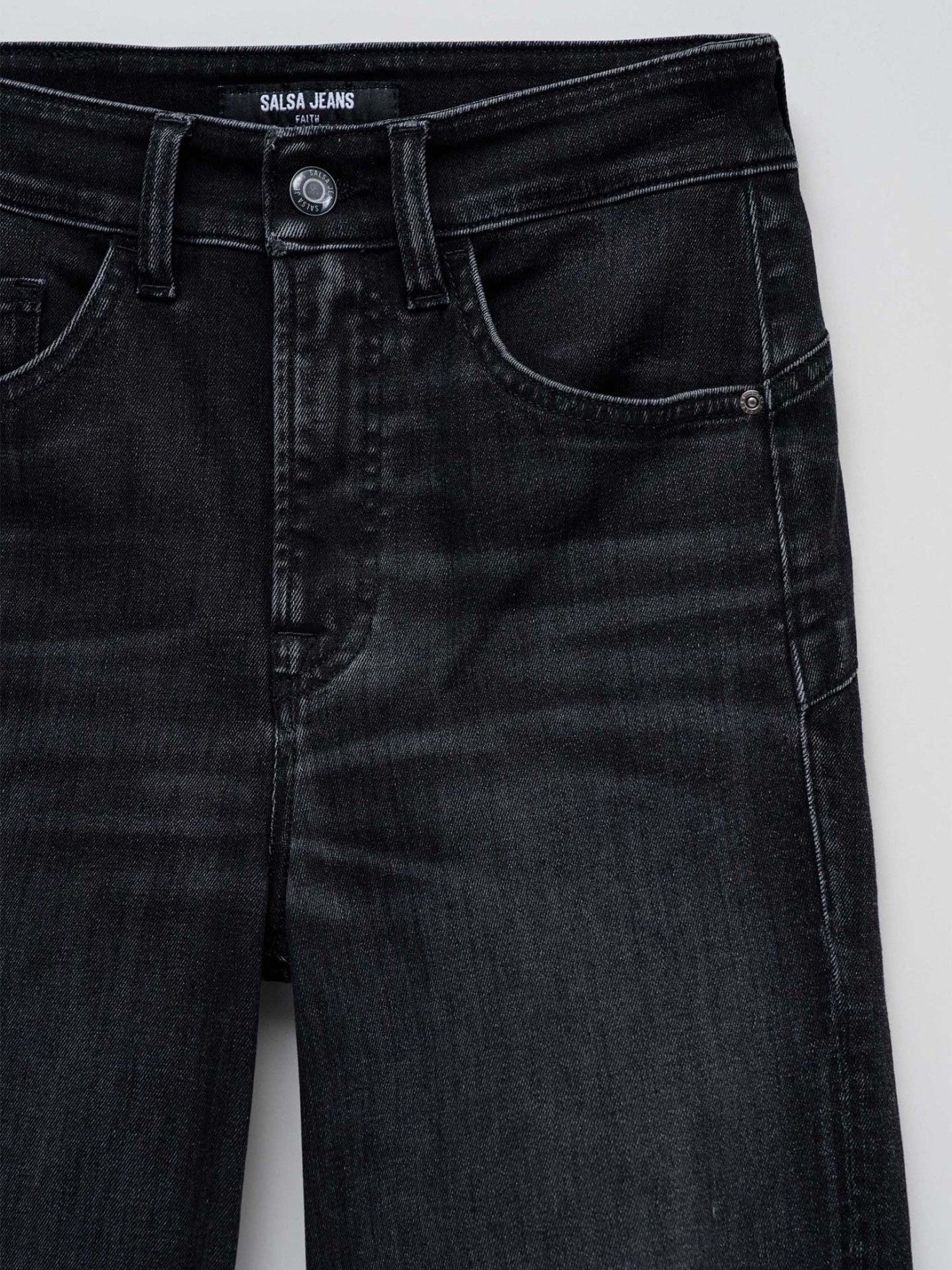 Cal�as de Ganga Faith Push In Straight