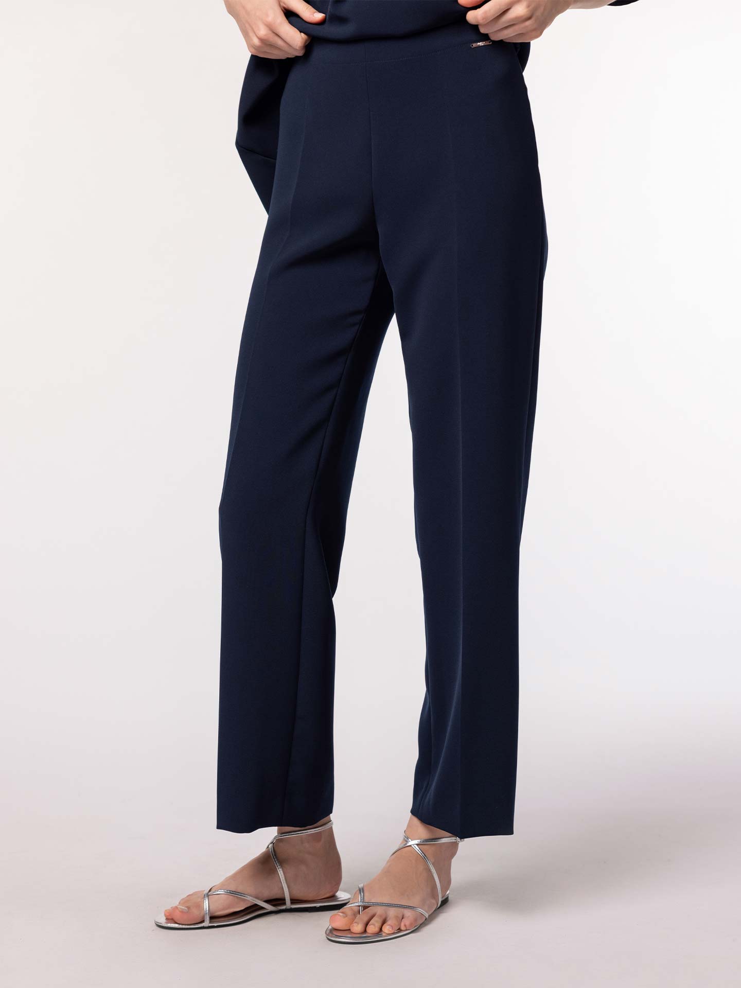 Calças Straight Fit