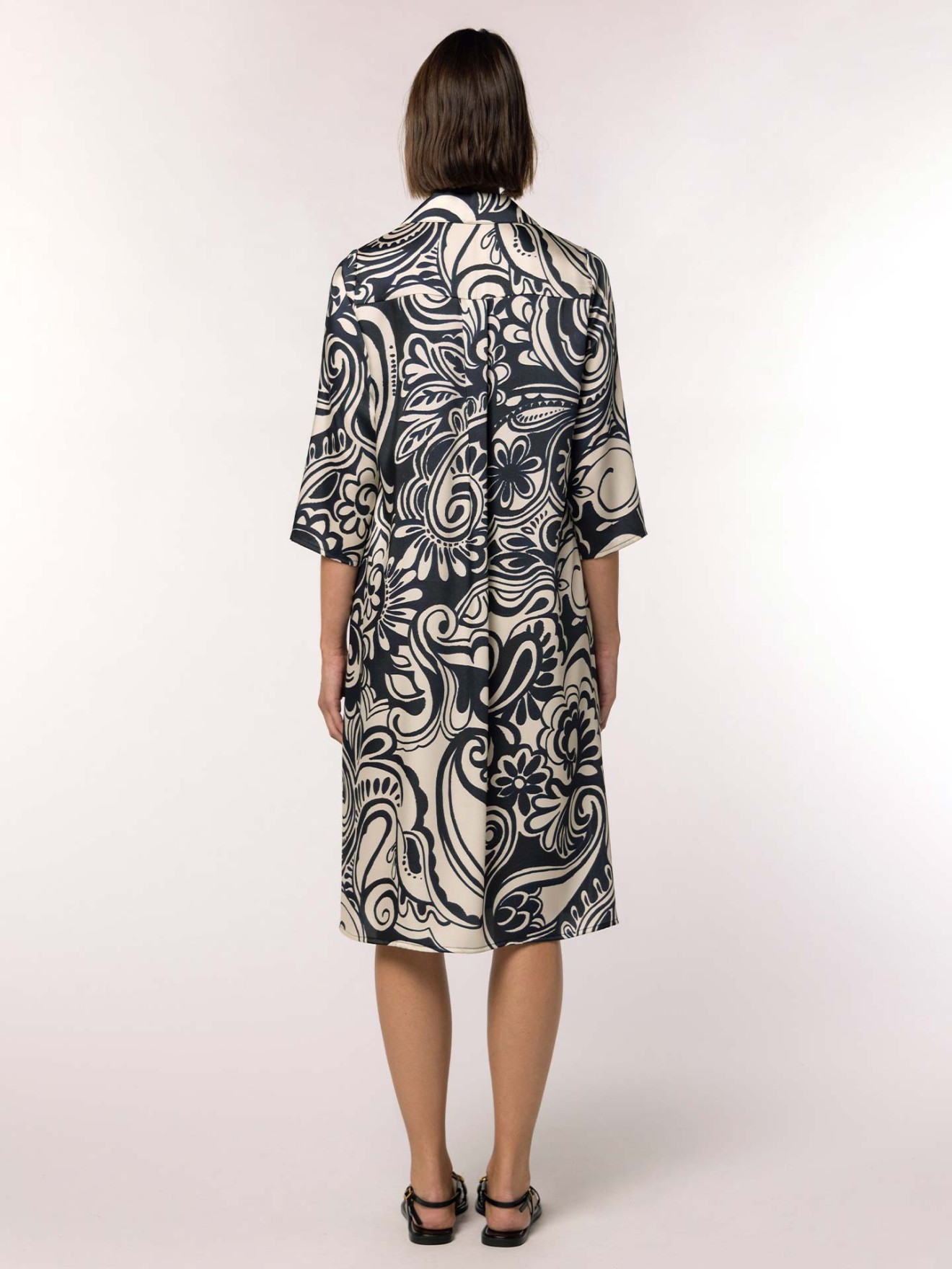 Vestido com Padrão
