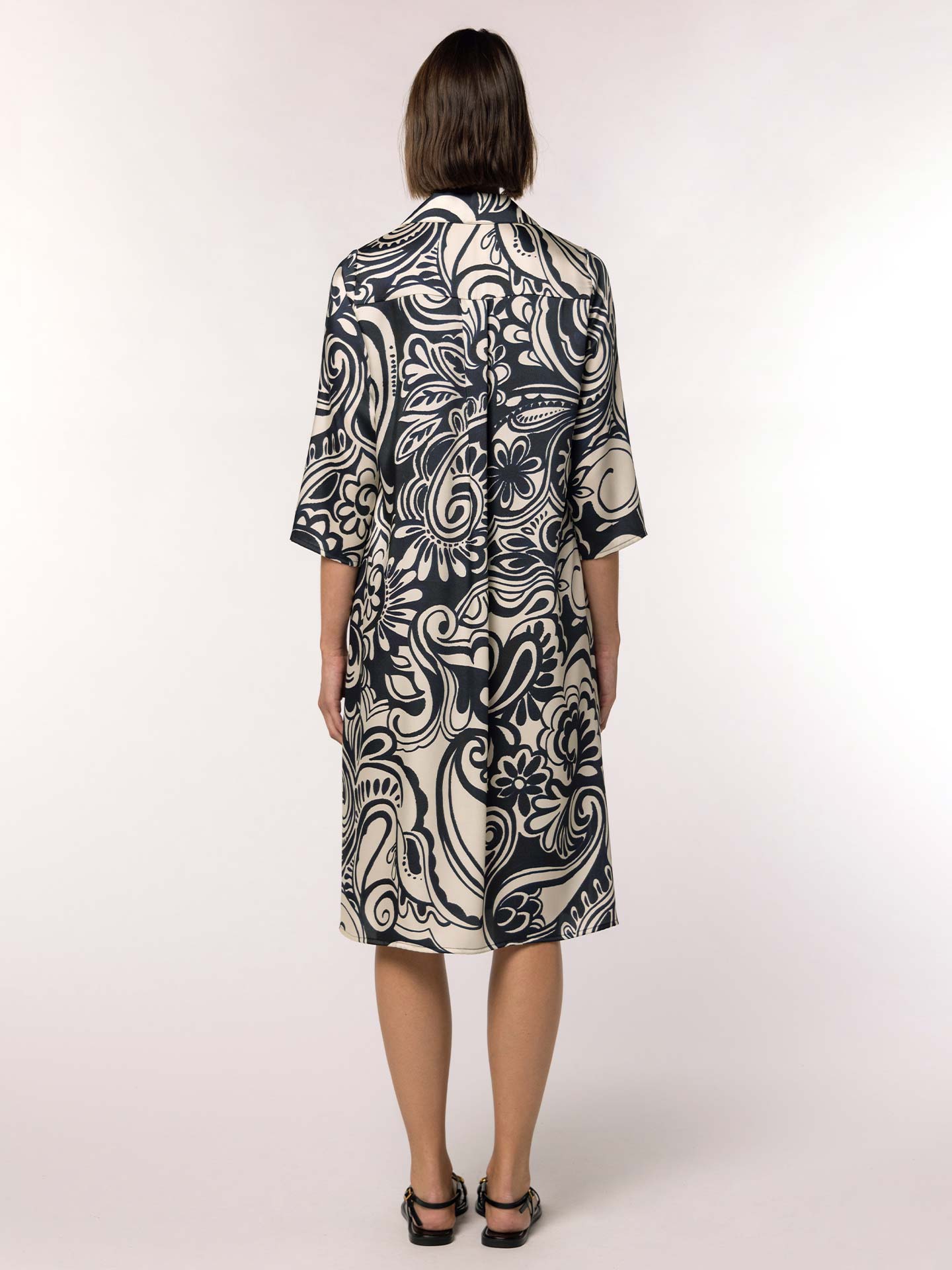 Vestido com Padrão