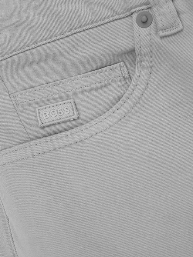 Calças Straight Fit