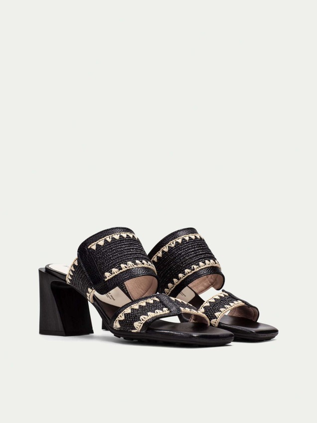 Sandálias de Salto Alto