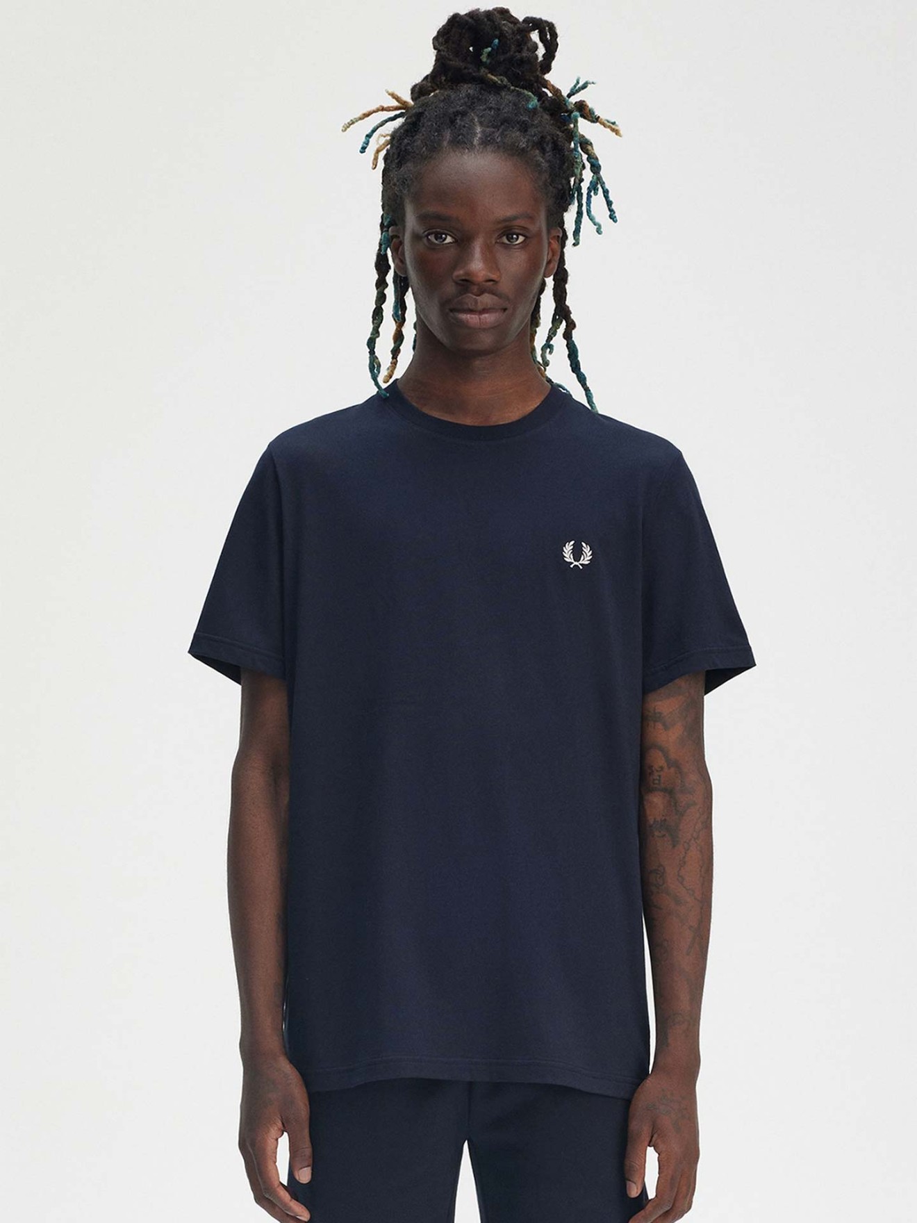 T-Shirt Laurel Wreath Graphic