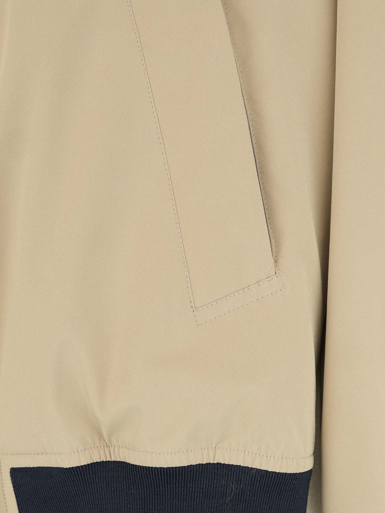 Casaco Typhoon Re-4X4