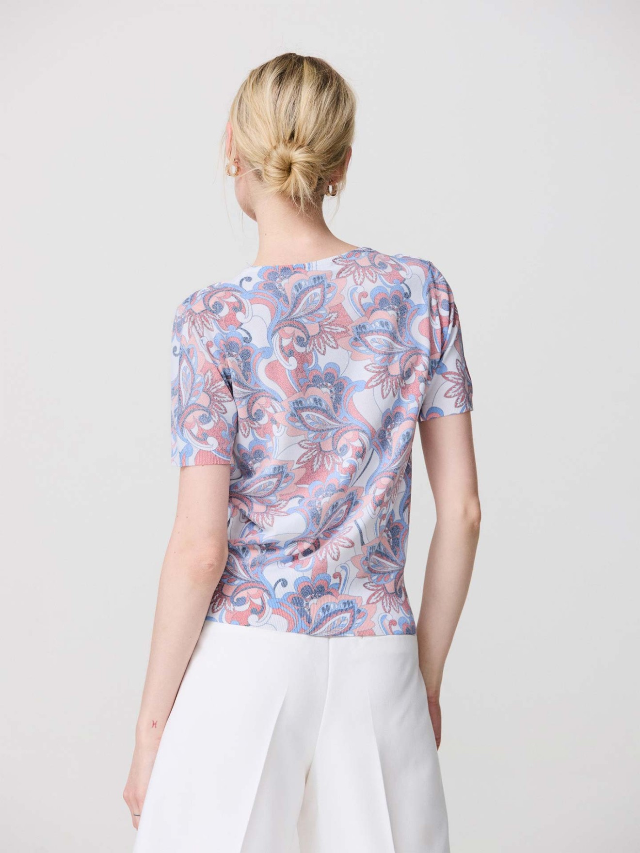 T-Shirt com Padr�o