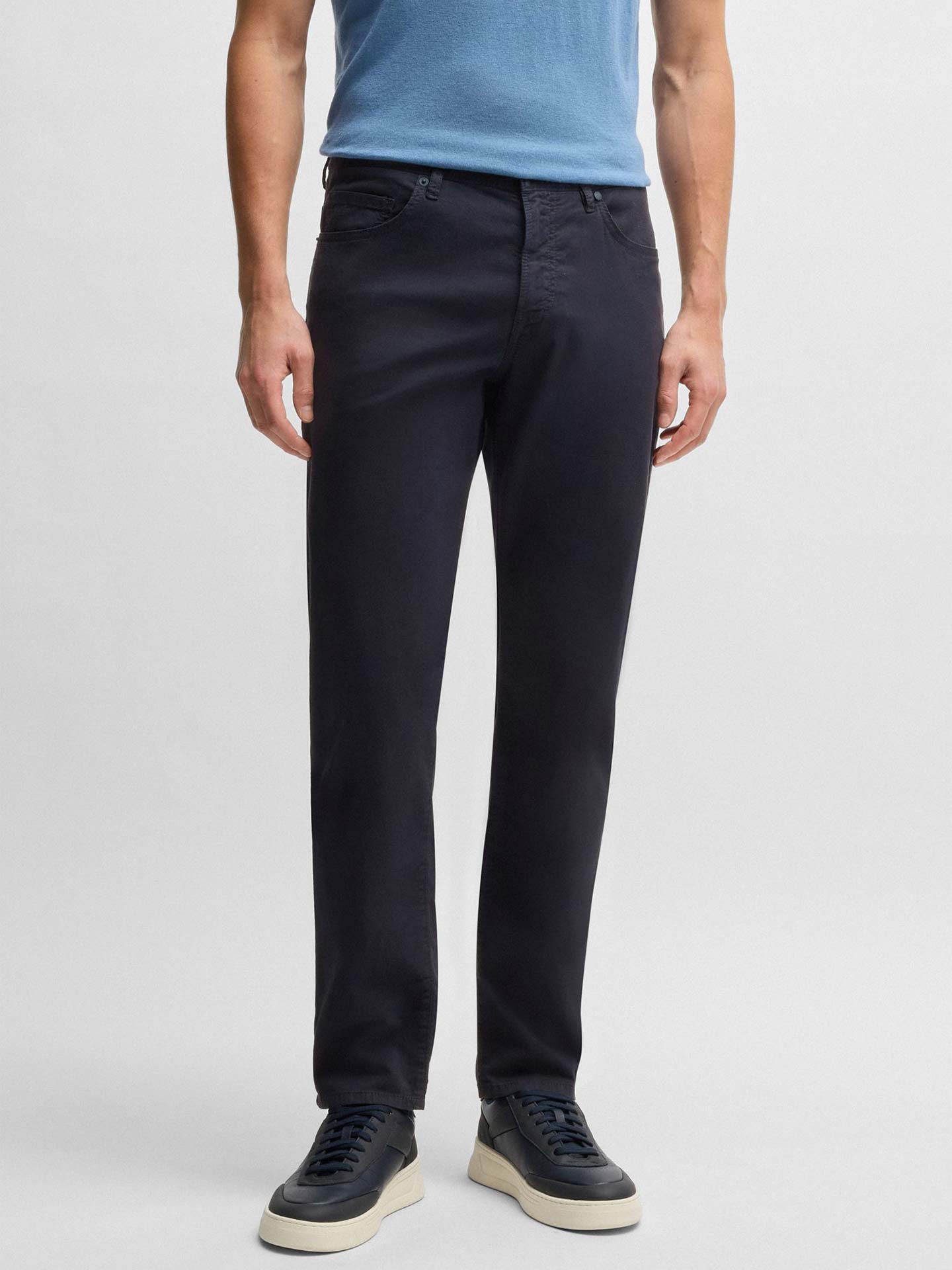 Calças Straight Fit