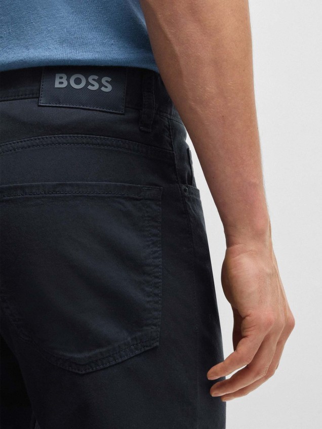 Calças Straight Fit