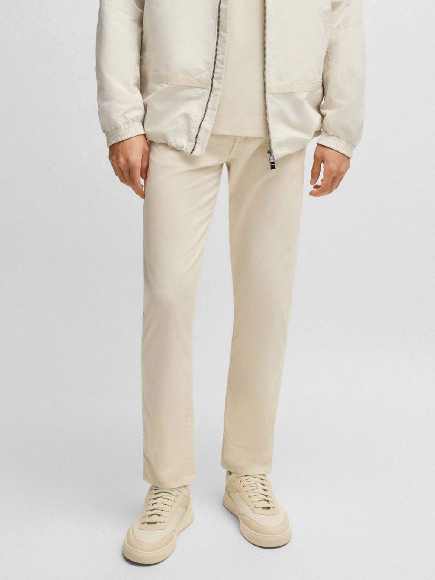 Calças Straight Fit