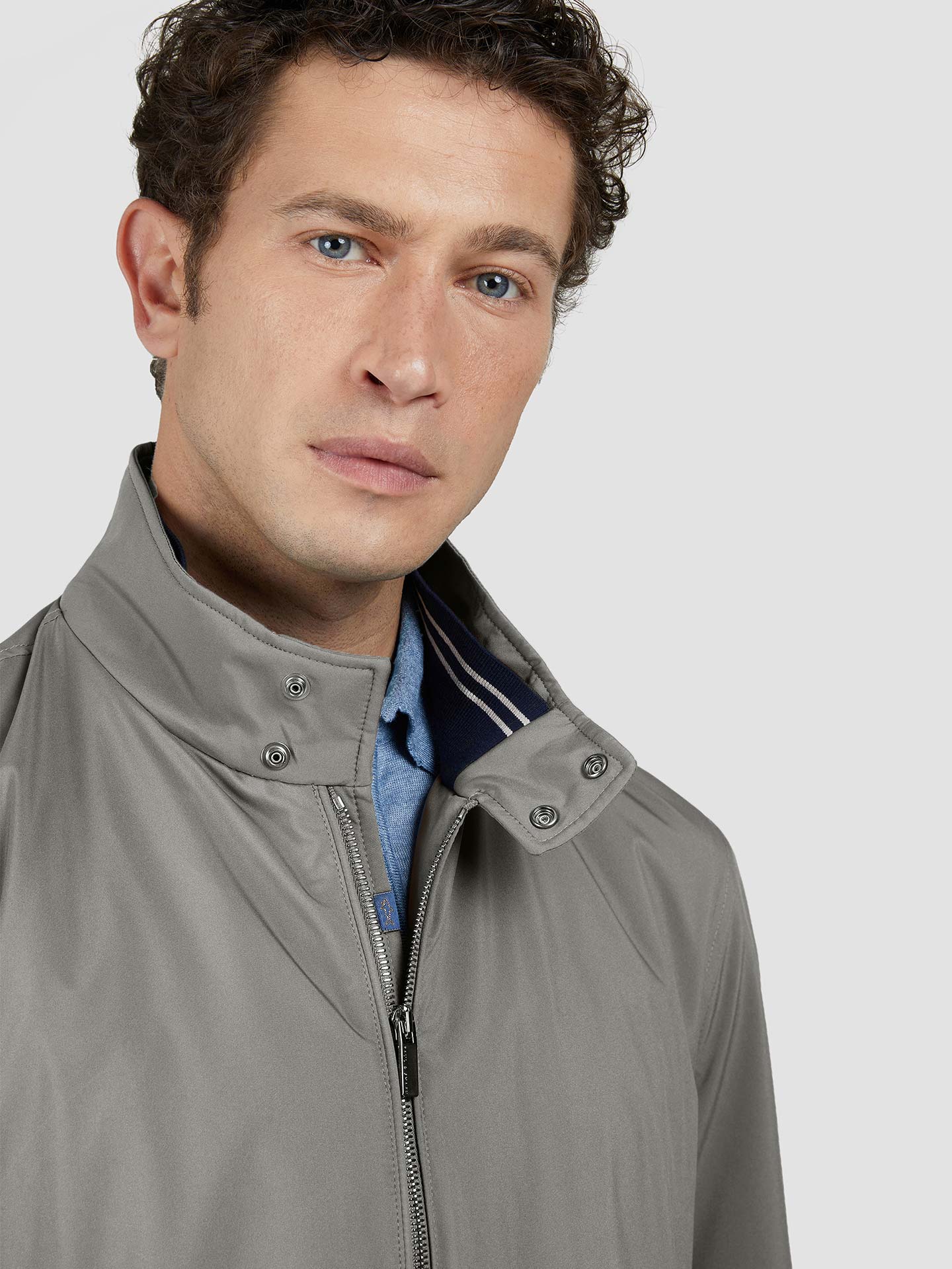 Casaco Typhoon Platinum