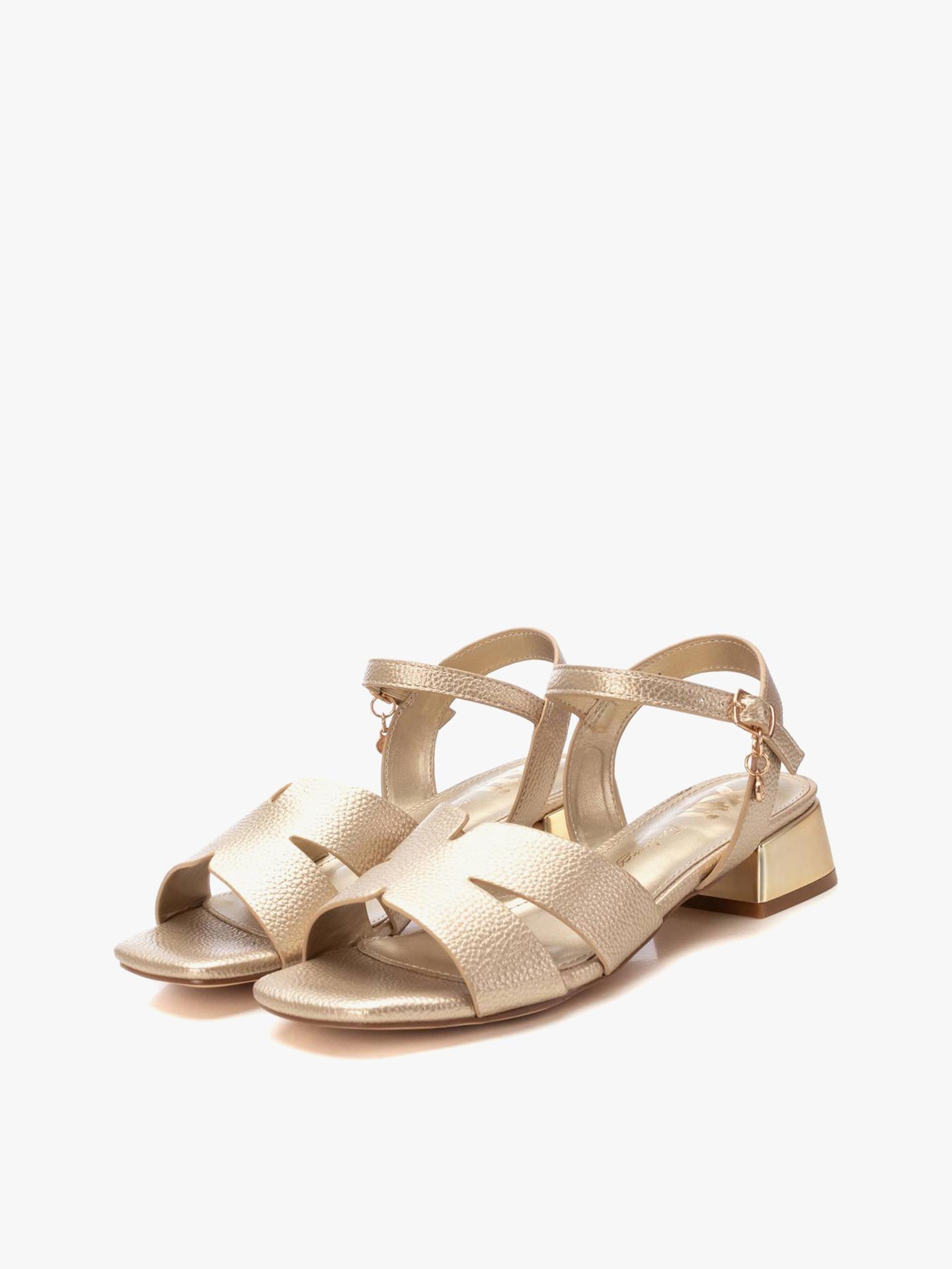 Sandálias de Salto Alto