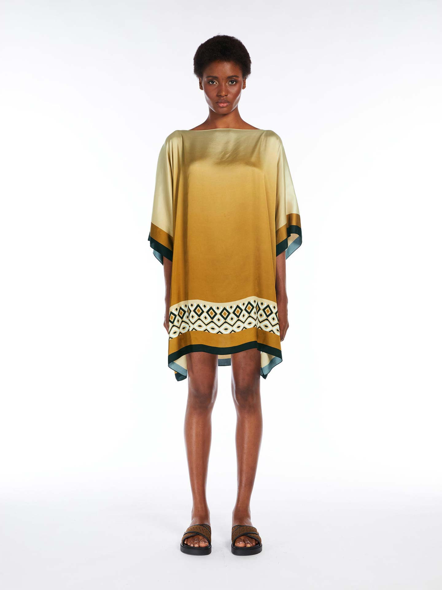 Vestido de Praia Canzone