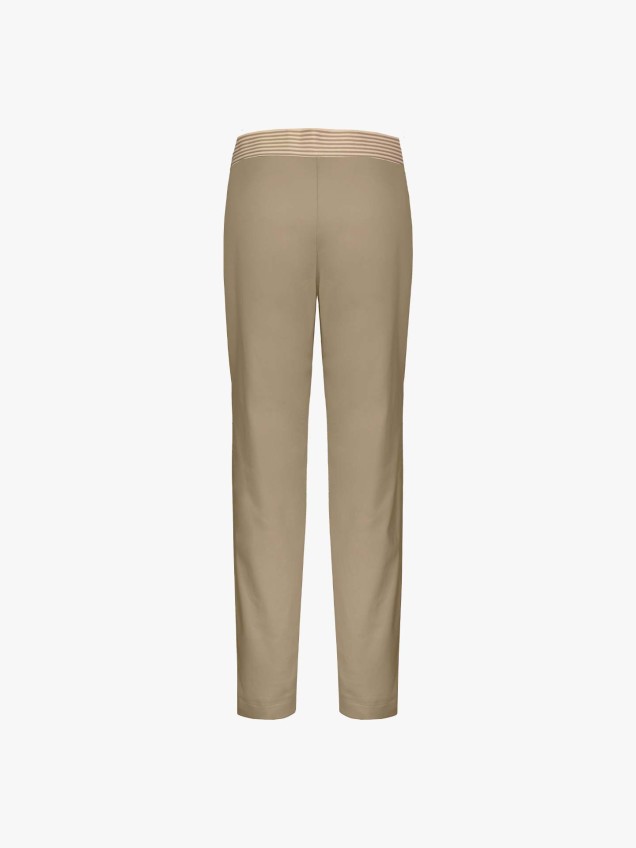 Calças Straight Fit