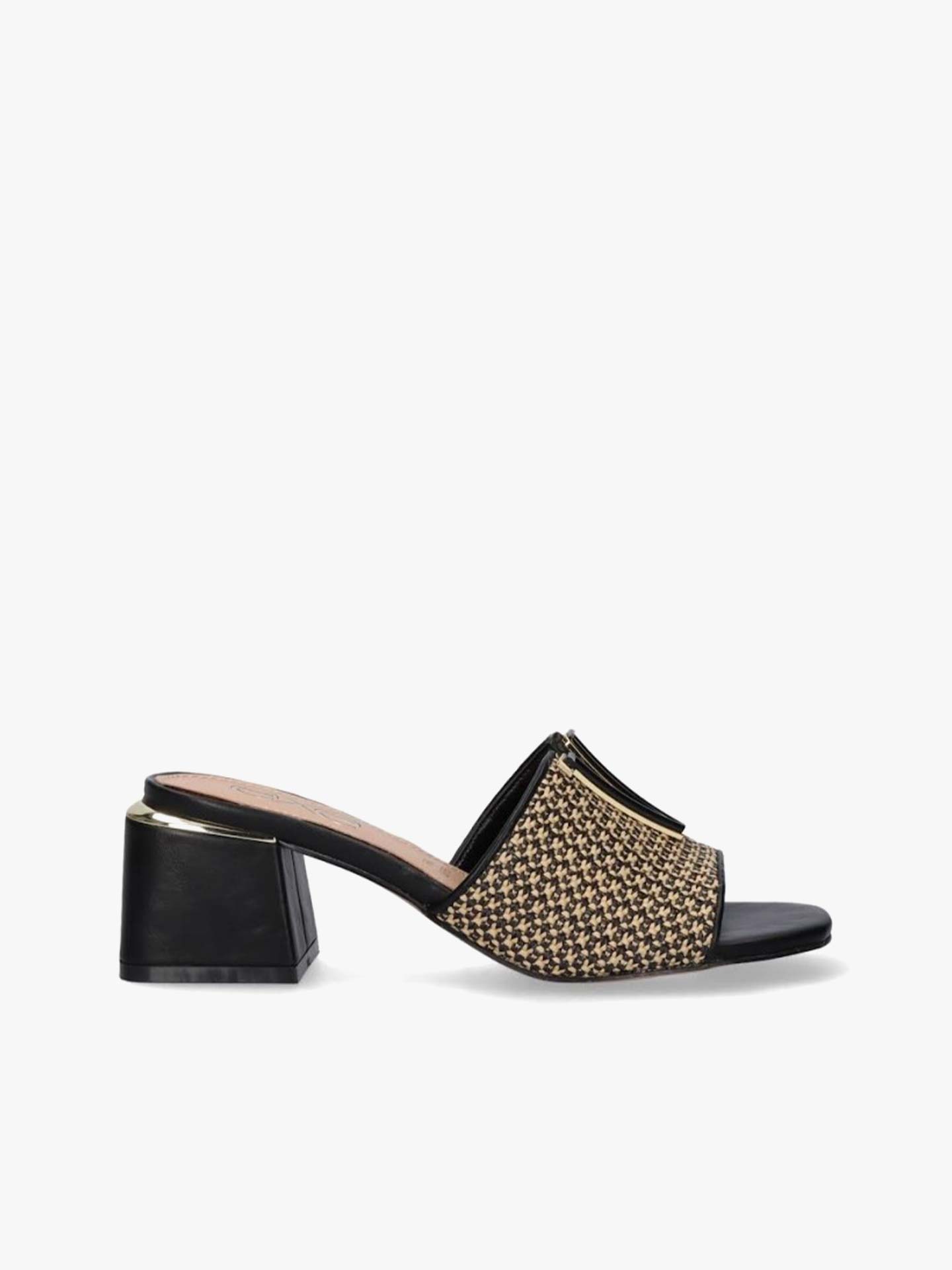 Sandálias com Salto