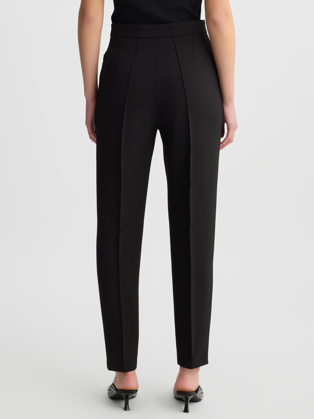 Cal�as Straight Fit
