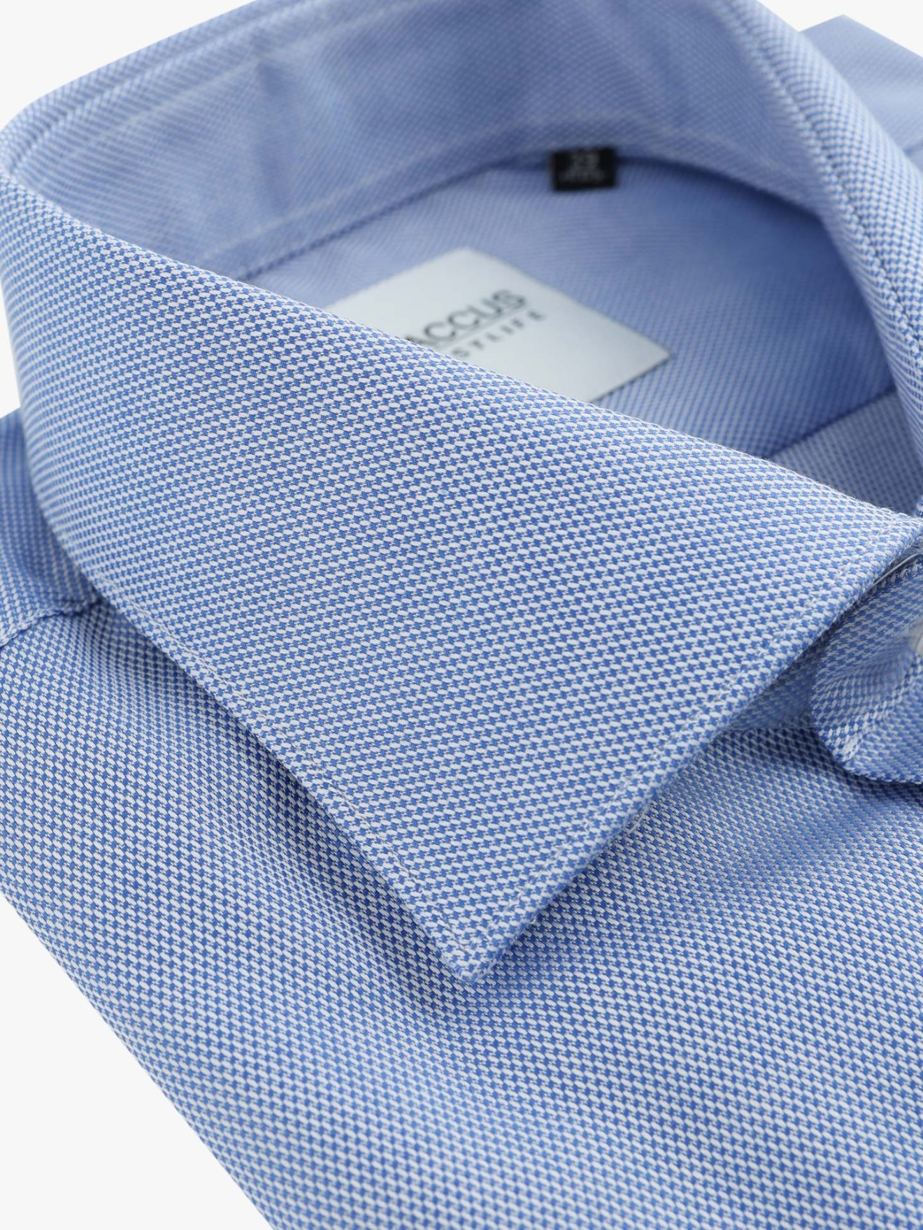 Camisa com Micropadrão