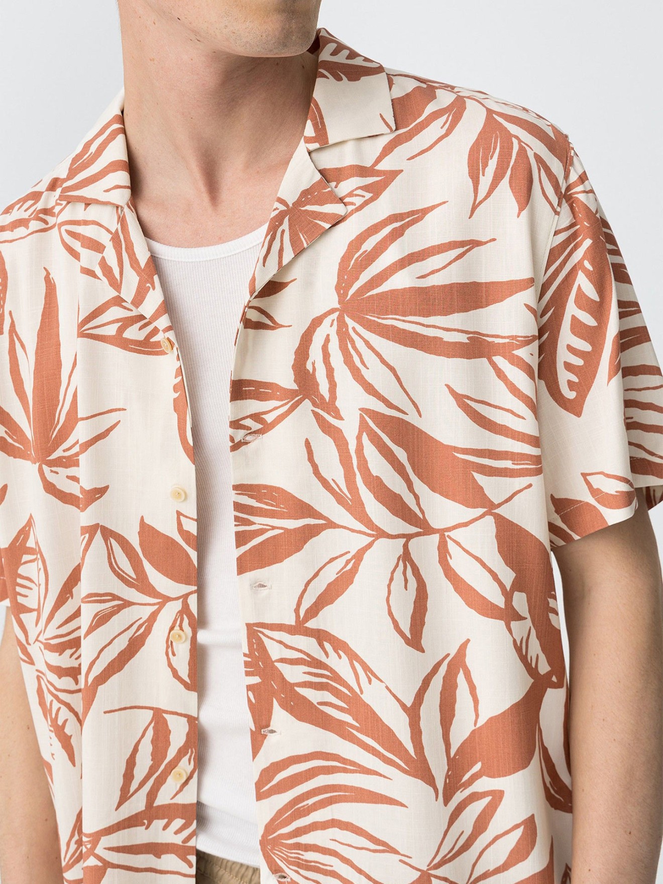 Camisa com Padr�o Floral