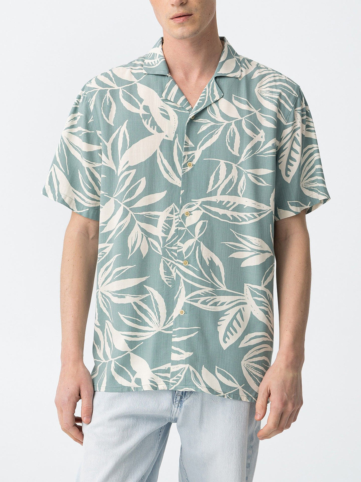Camisa com Padrão Floral
