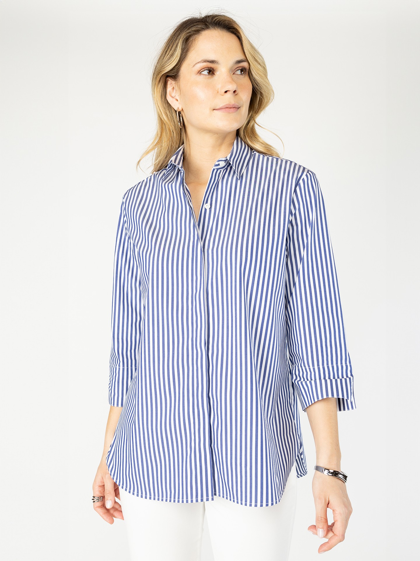 Camisa às Riscas