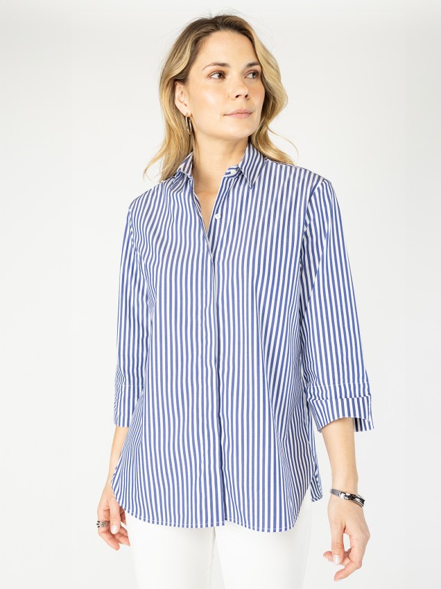 Camisa às Riscas