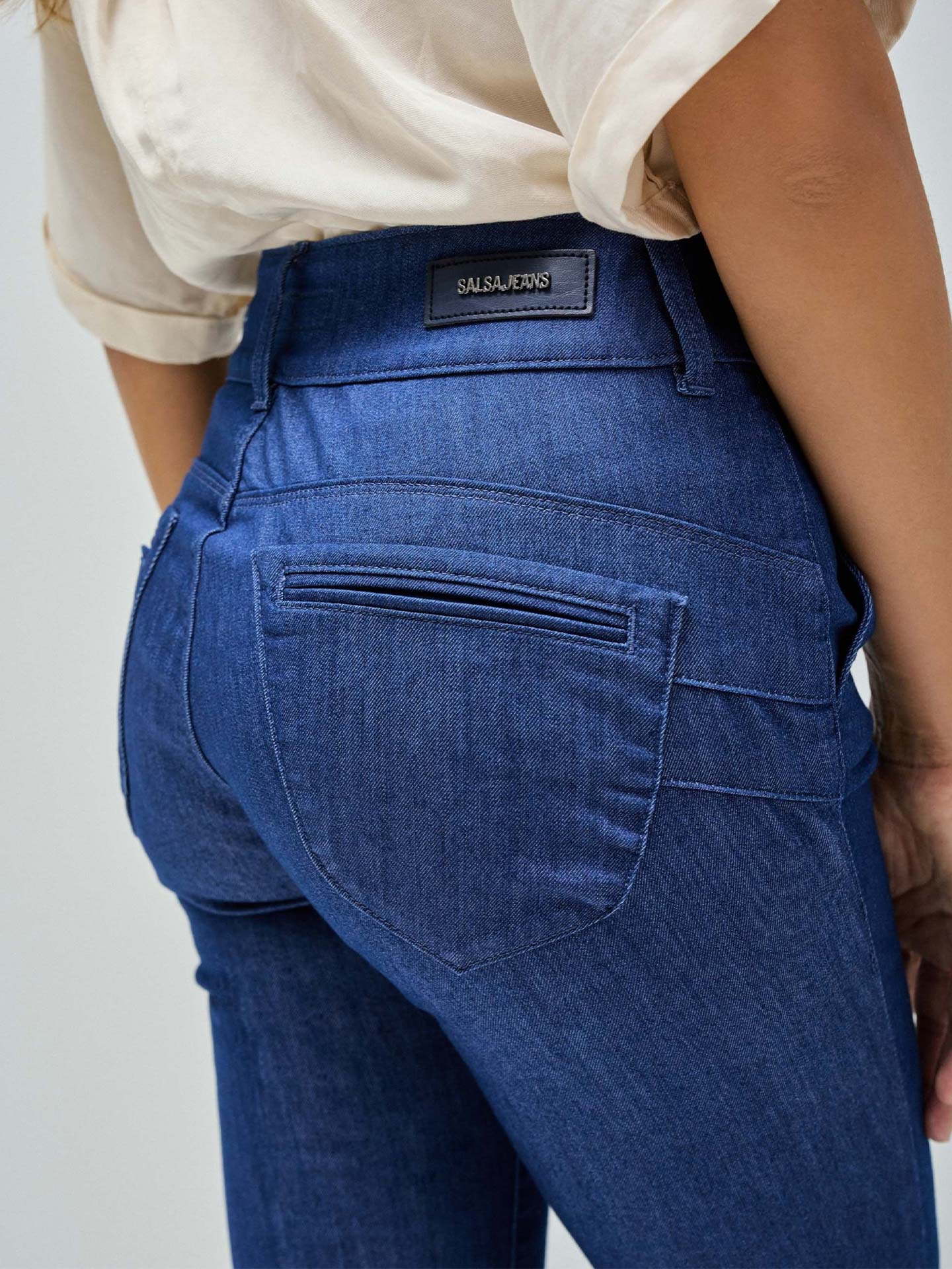 Calças Chino Secret Push-in Cropped Slim