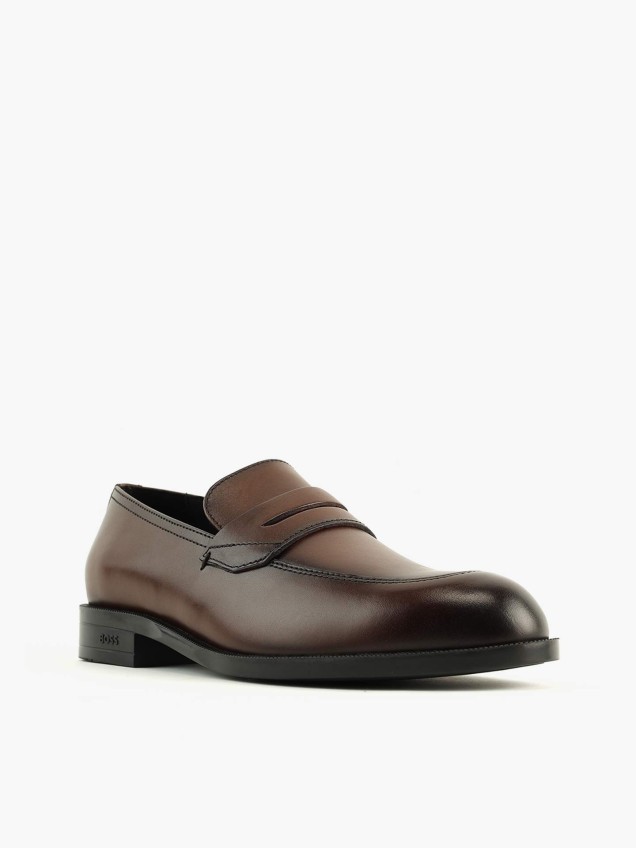 Sapatos de Pele