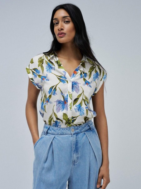 Blusa com Padro
