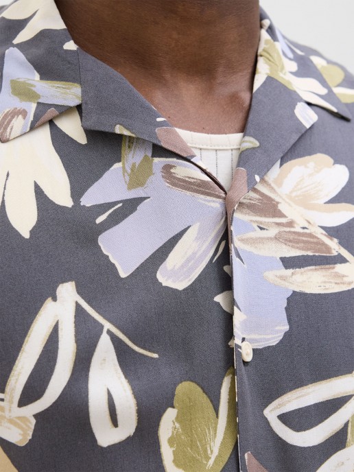 Camisa com Padro