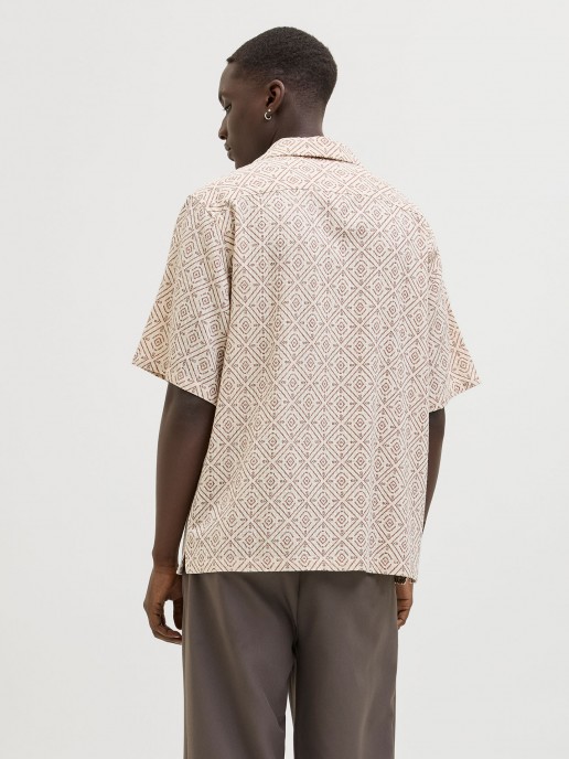 Camisa com Padro