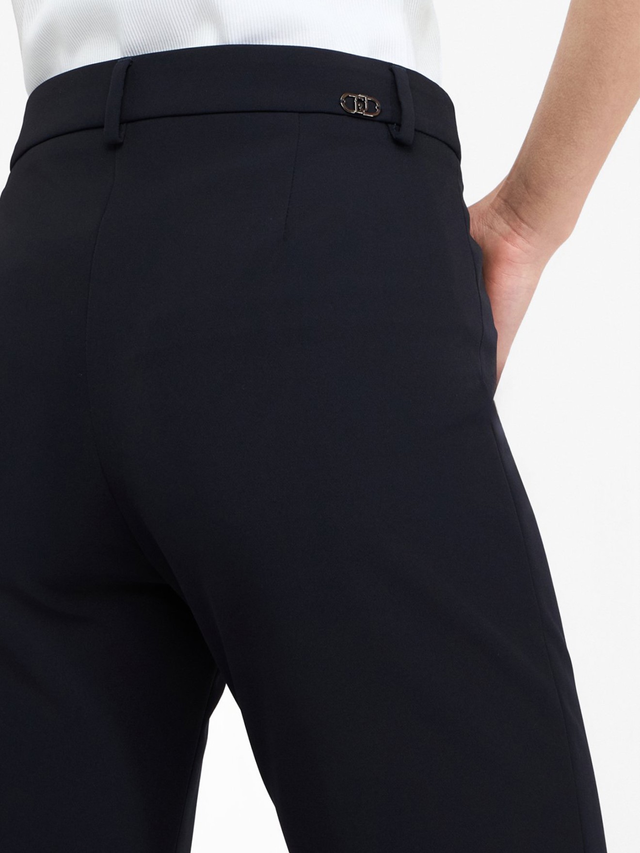 Cal�as Slim Fit
