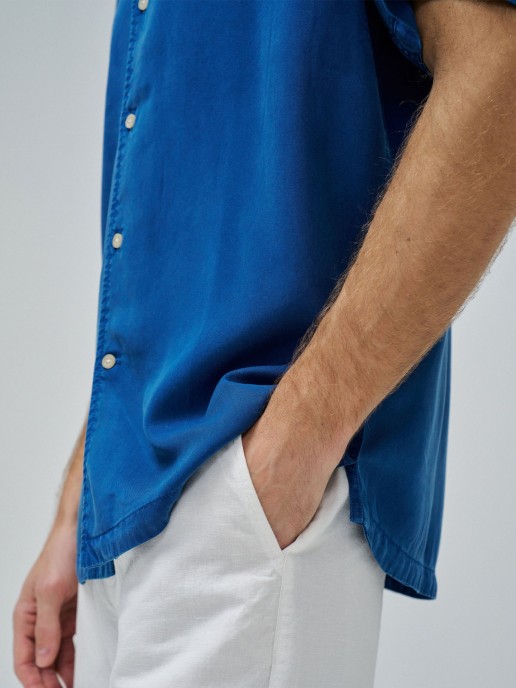 Camisa em Denim
