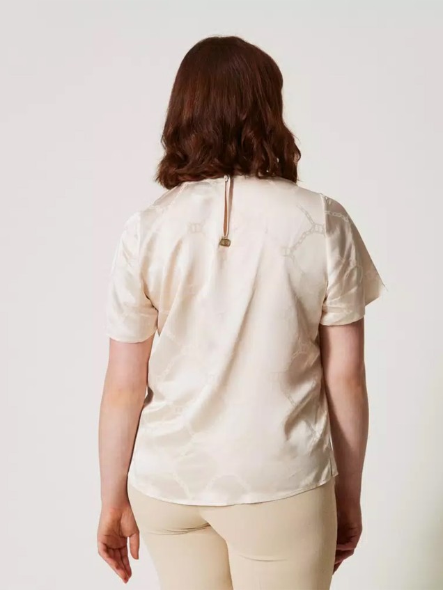 Blusa com Padrão