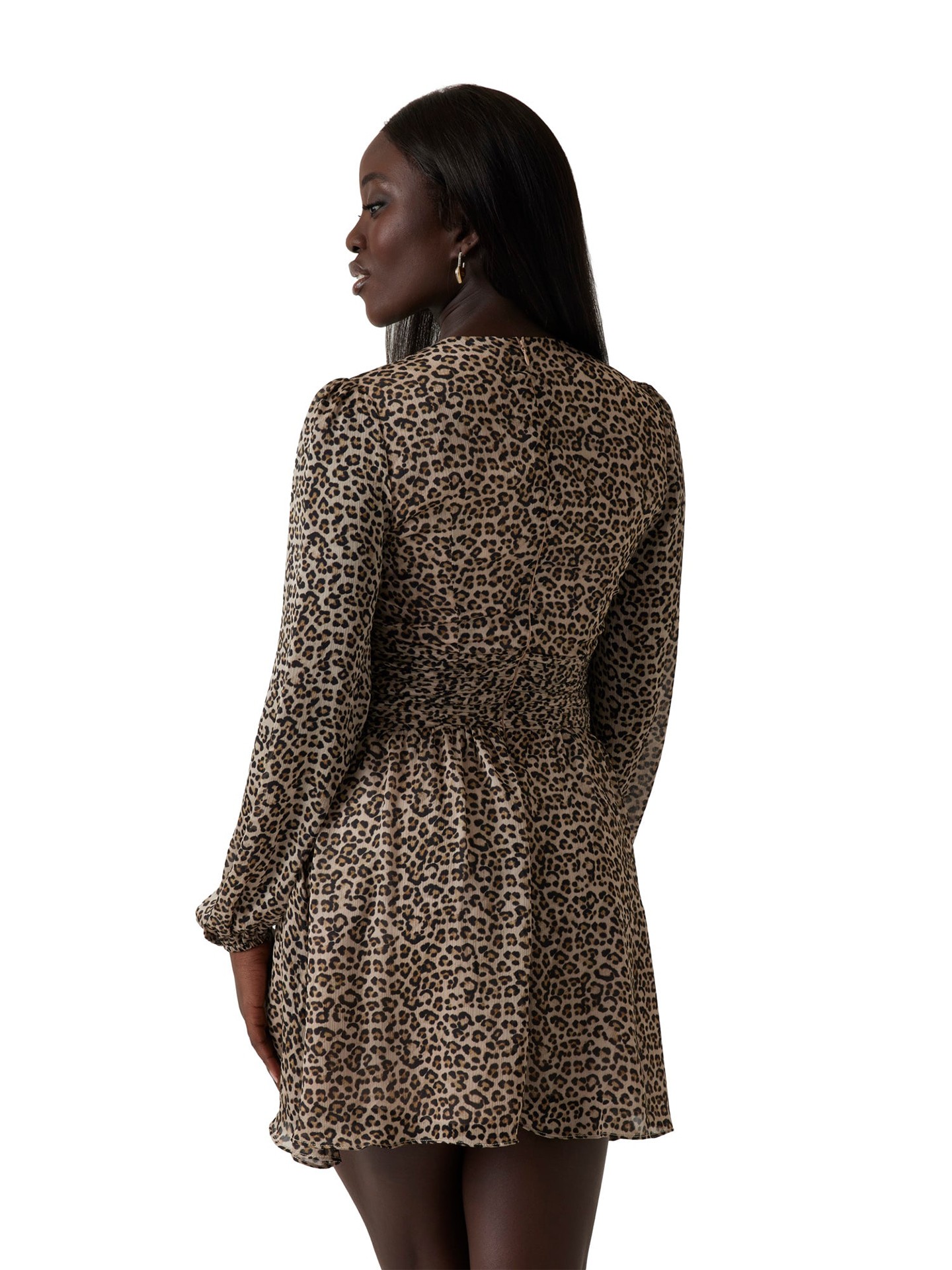 Vestido Curto Flared Fit